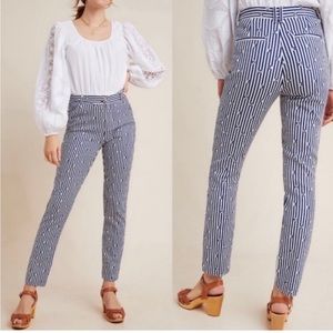 ANTHROPOLOGIE 10 The Essential Slim white and blue stripe cropped pants